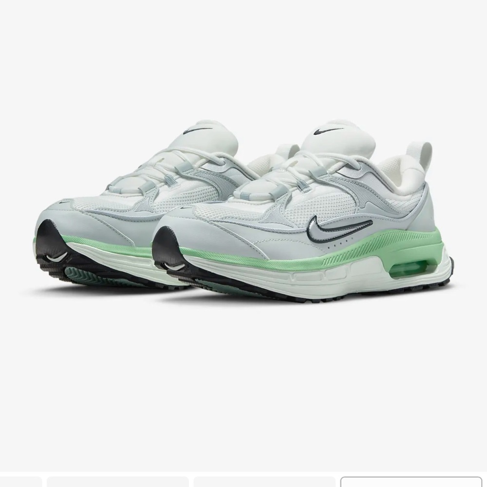 Nike Air Max Bliss running shoes